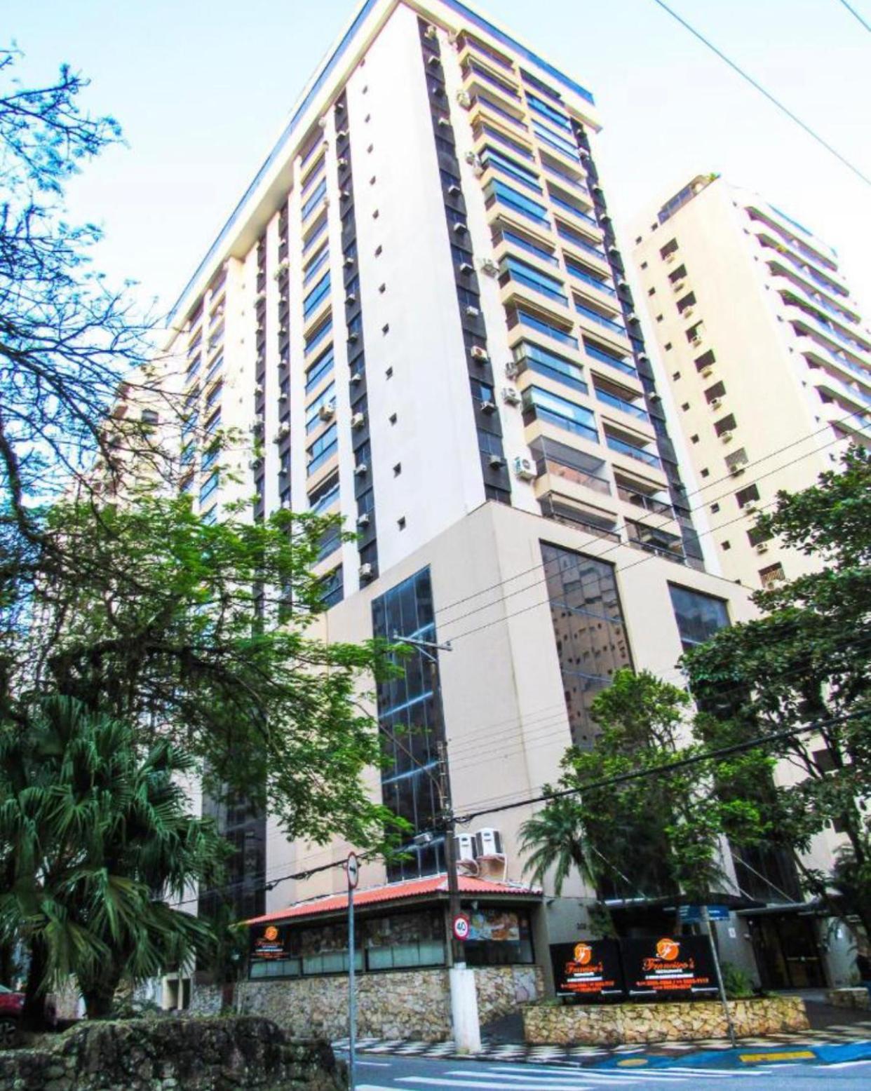 2 Dorm L Piscina L Sauna L Garagem L 200M Da Praia Das Pitangueiras Guarujá Exterior foto